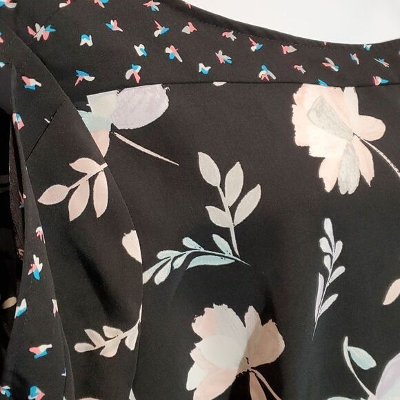 The Limited Black Pastel Floral Cold Shoulder Blouse Sz 3X Plus Size 623 - Picture 5 of 9